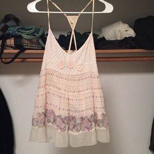 Darling Razorback Camisole like top